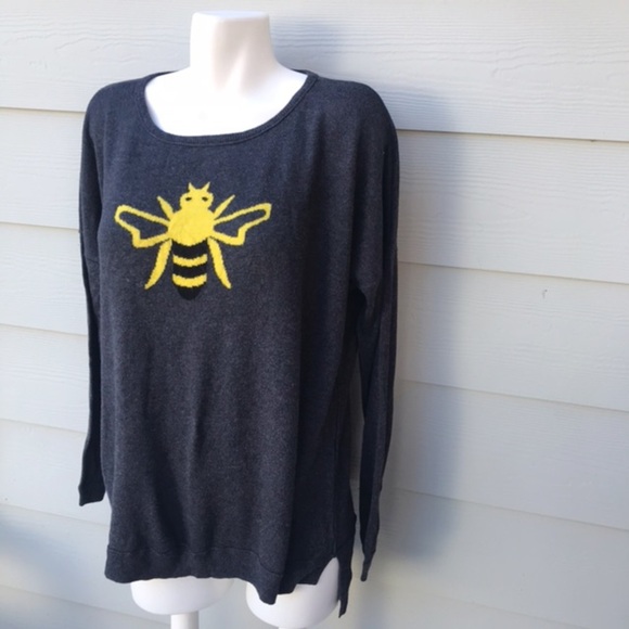Vertical Design Gray Bee Crewneck Sweater - Picture 3 of 7